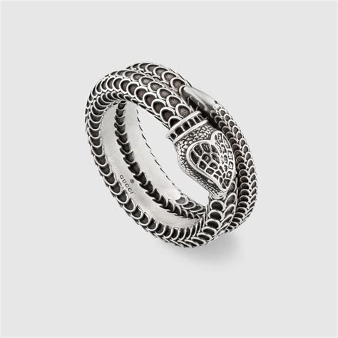 anello gucci uomo serpente|Gucci – Anello a serpente Gucci Garden in argento .